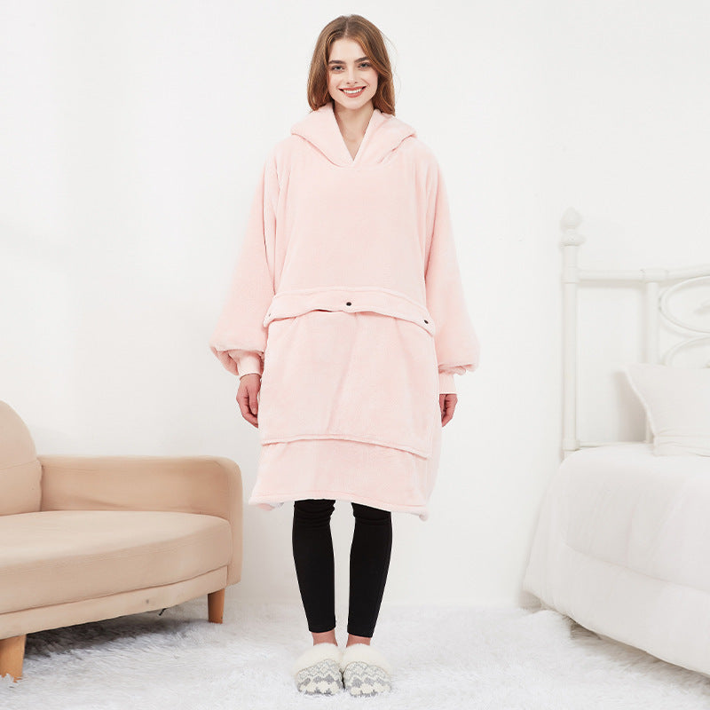 Oversized warm wearable blanket with pet pouch