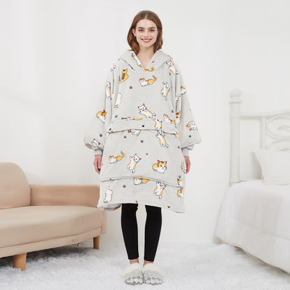 Oversized warm wearable blanket with pet pouch